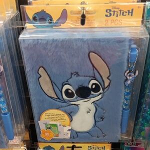 Disney Stitch Furry Blue Notebook Set